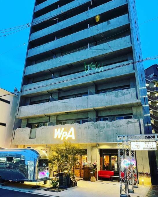Wolf Pack Apartment 33 Осака Екстериор снимка